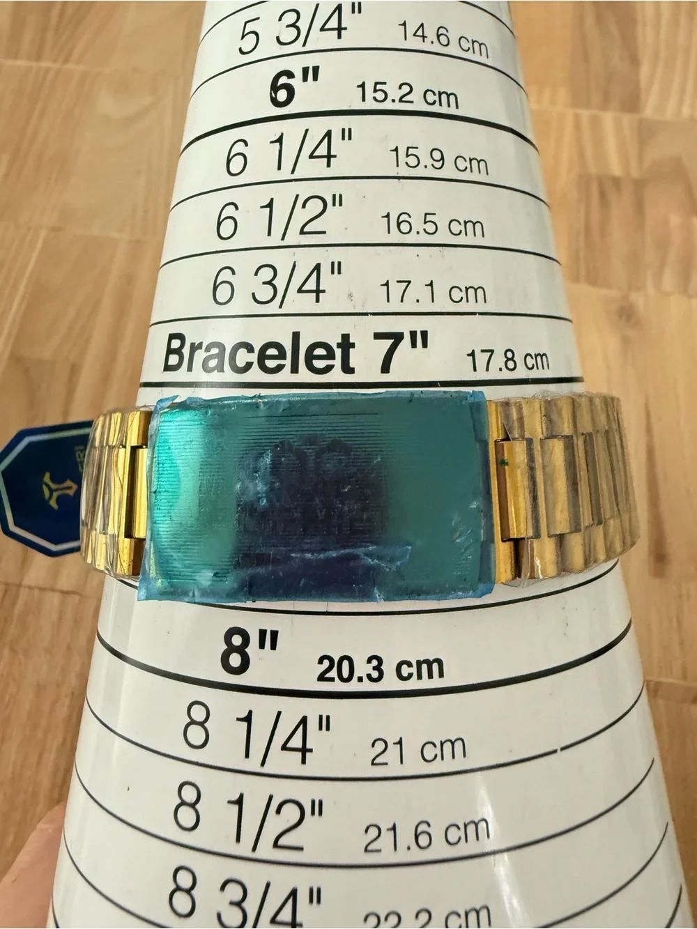Bophieri mens gold tone watch NEW BATTERY